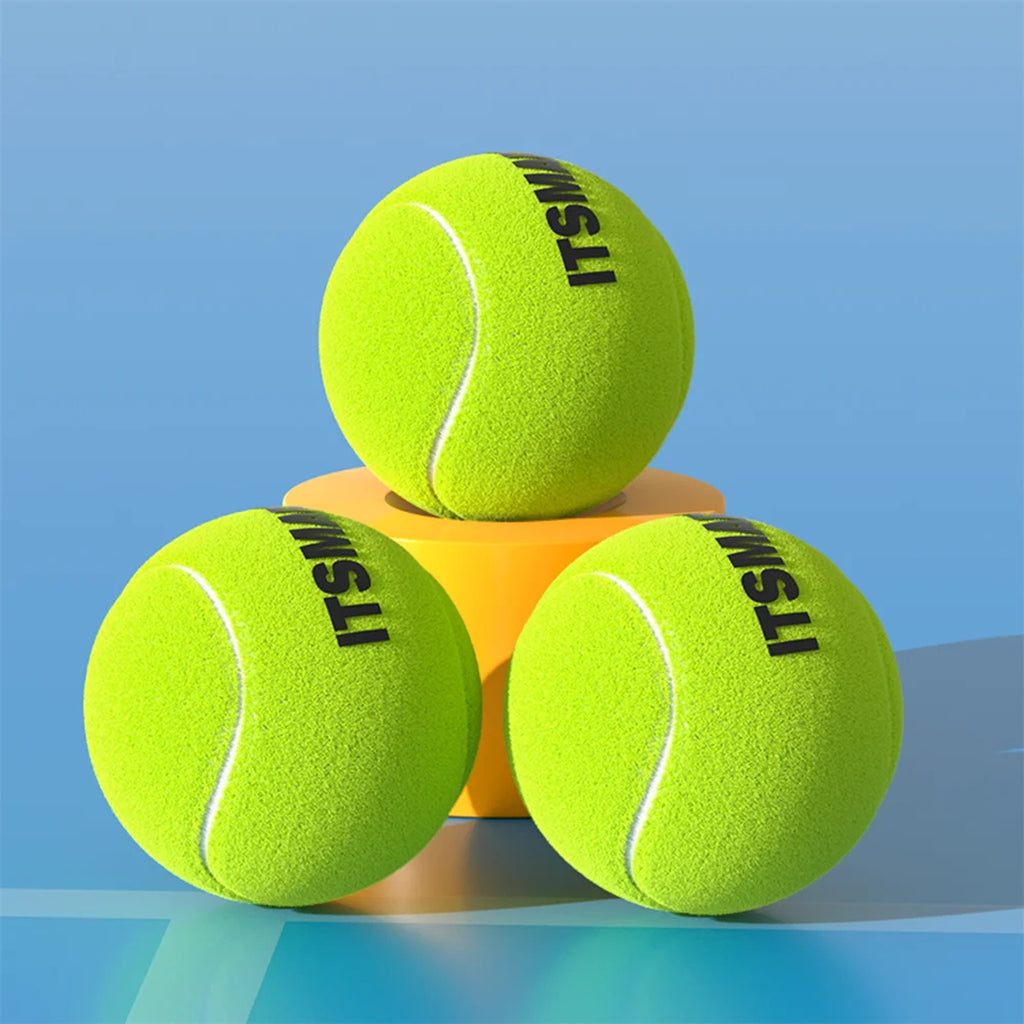 Dog Tennis Balls with Mesh Bag: detail felt balls